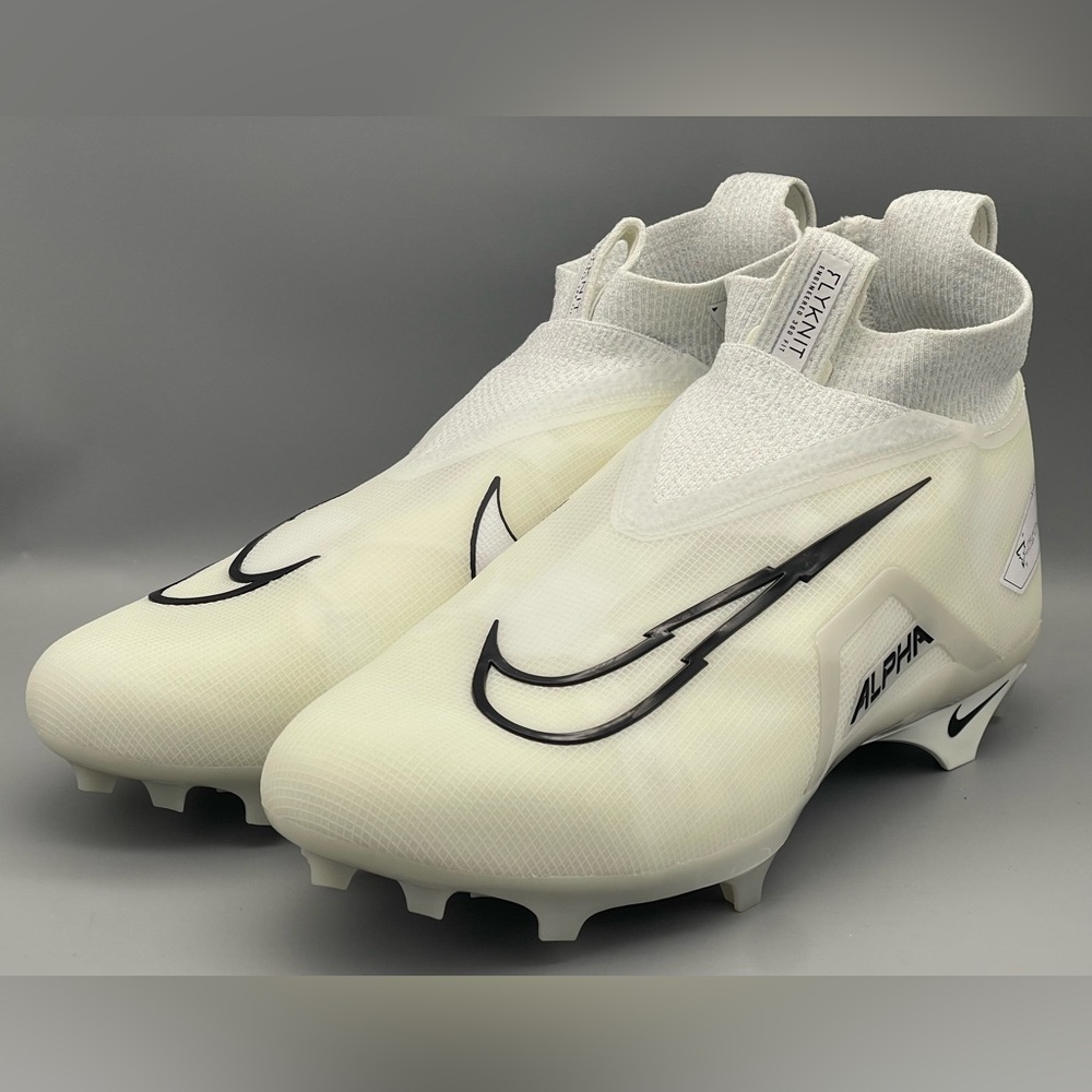 Nike Alpha Menace Elite Pure Platinum Football Cleats DM1792-109 Men Sz 13.5 NEW